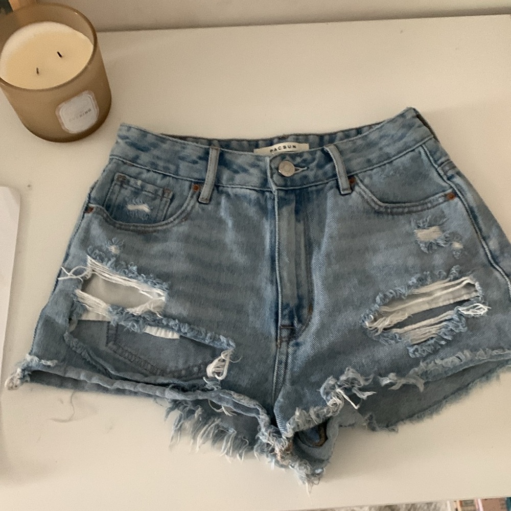 CUTEST LIGHT WASH PACSUN DENIM SHORTS